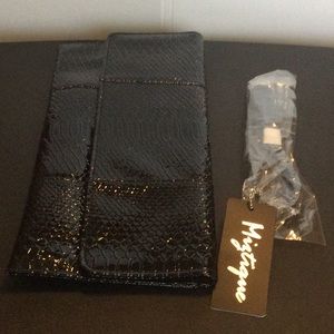 ‼️final must bundle ‼️Miztique Shoulder Bag